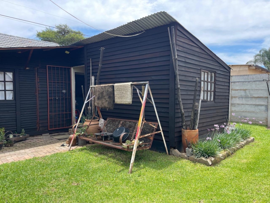 3 Bedroom Property for Sale in Moregloed Gauteng