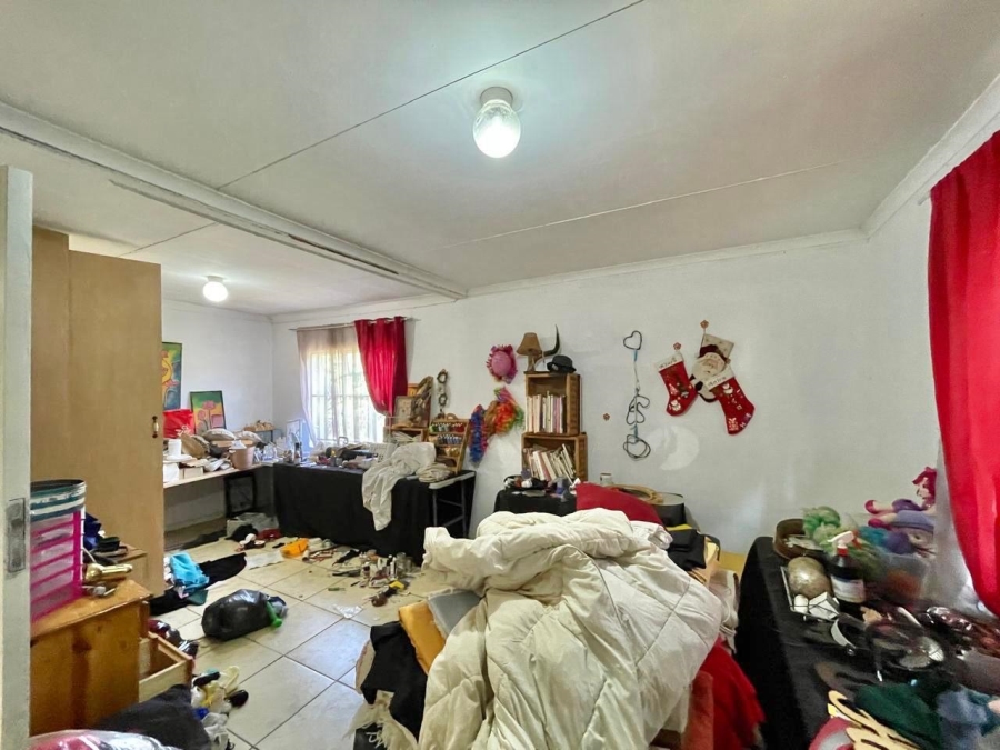 4 Bedroom Property for Sale in Jan Niemand Park Gauteng