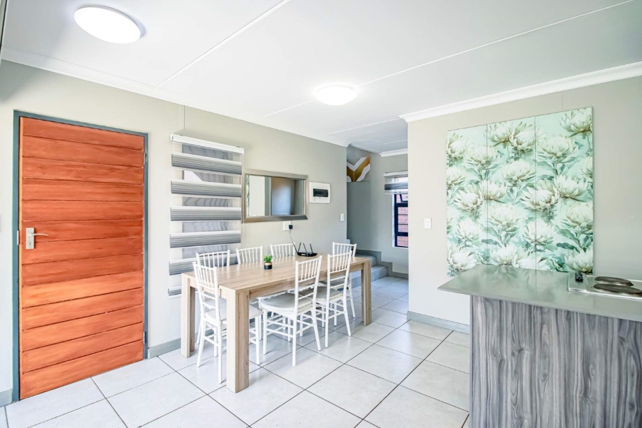 3 Bedroom Property for Sale in Zambezi Manor Lifestyle Estate Gauteng