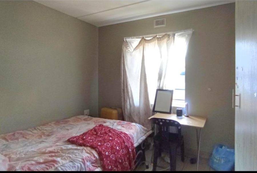 2 Bedroom Property for Sale in Montana Tuine Gauteng