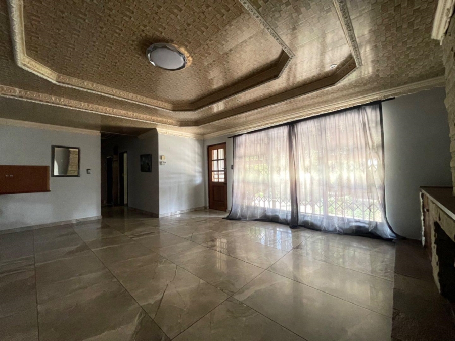 3 Bedroom Property for Sale in Birchleigh Gauteng