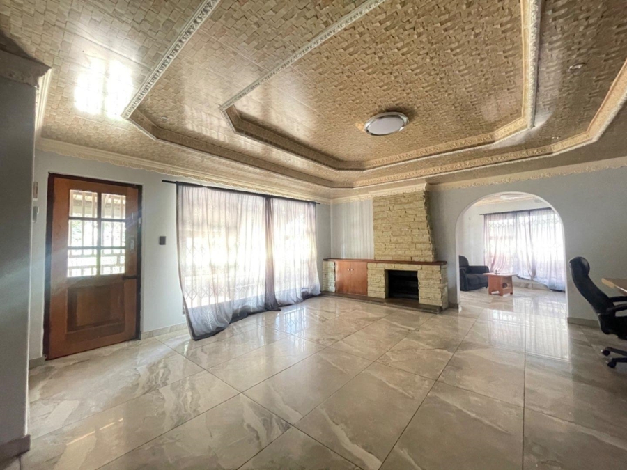 3 Bedroom Property for Sale in Birchleigh Gauteng