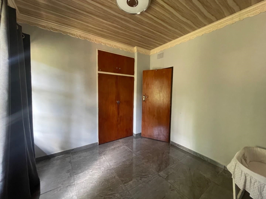 3 Bedroom Property for Sale in Birchleigh Gauteng