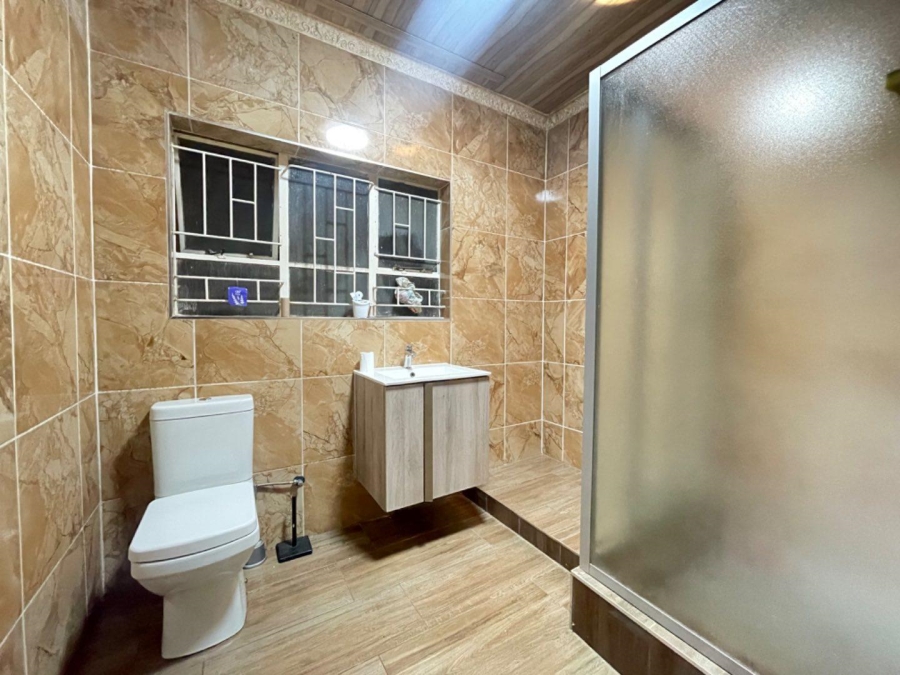 3 Bedroom Property for Sale in Birchleigh Gauteng