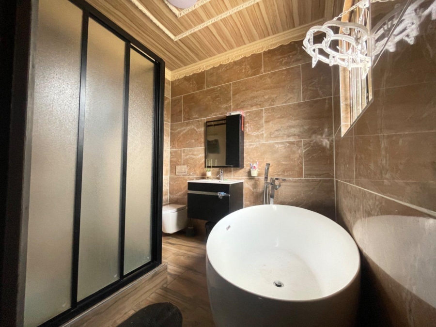 3 Bedroom Property for Sale in Birchleigh Gauteng