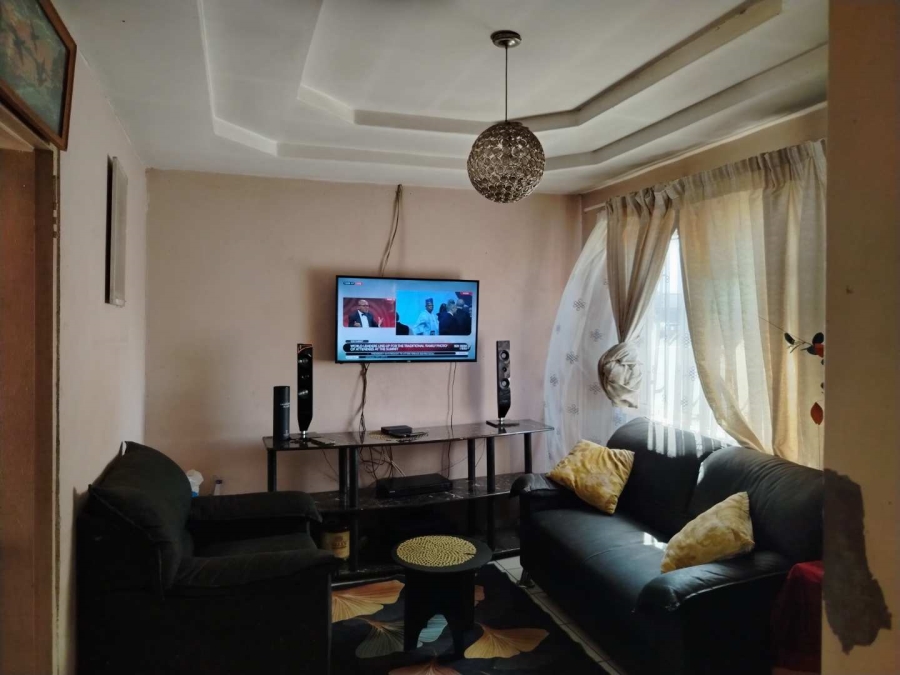 5 Bedroom Property for Sale in Maokeng Gauteng