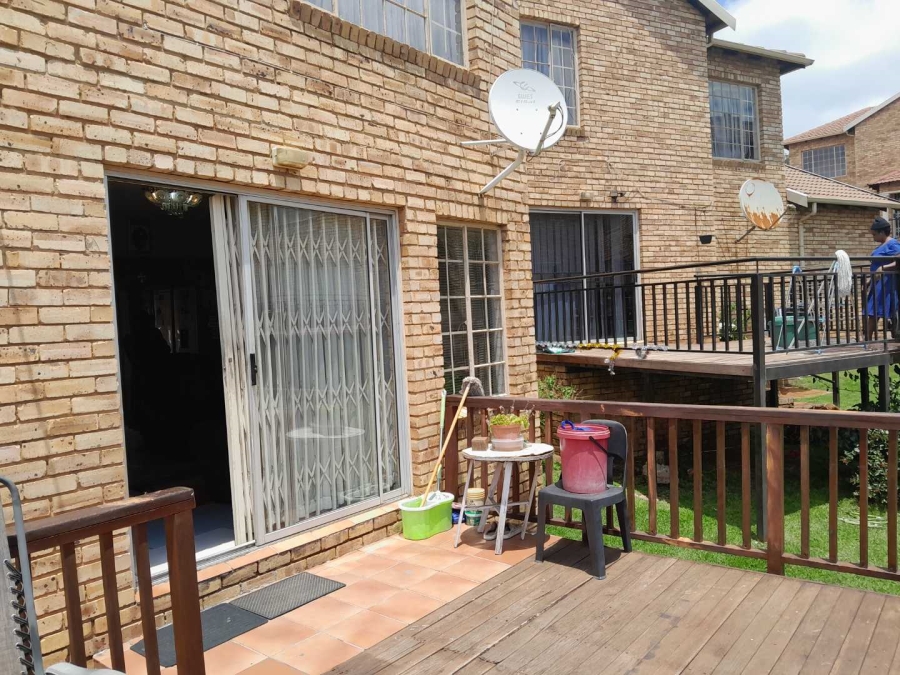 3 Bedroom Property for Sale in Elandspark Gauteng