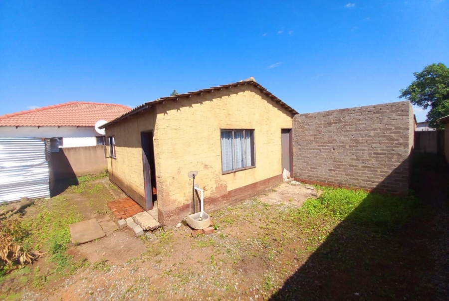 2 Bedroom Property for Sale in Soshanguve South Gauteng
