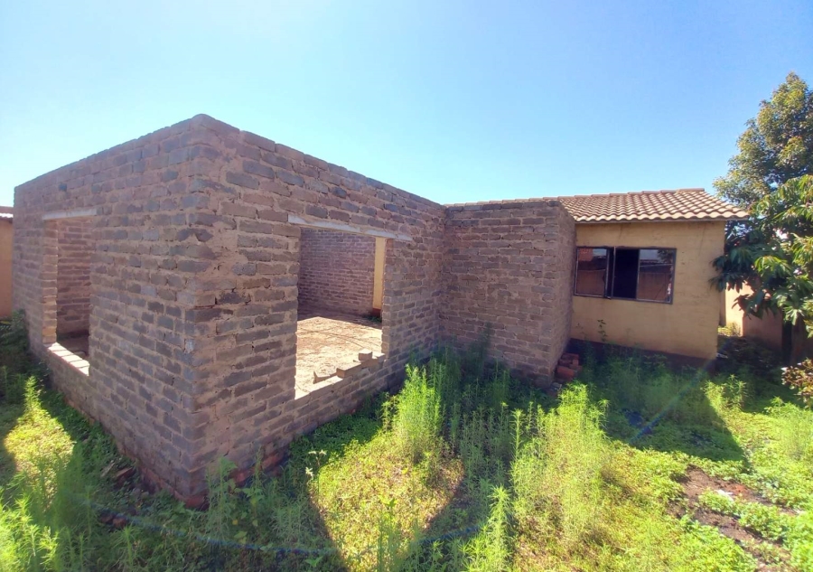2 Bedroom Property for Sale in Soshanguve South Gauteng
