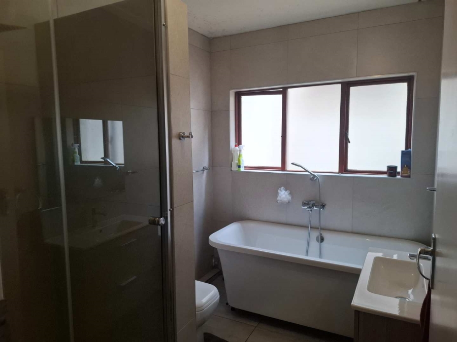 2 Bedroom Property for Sale in Winchester Hills Gauteng