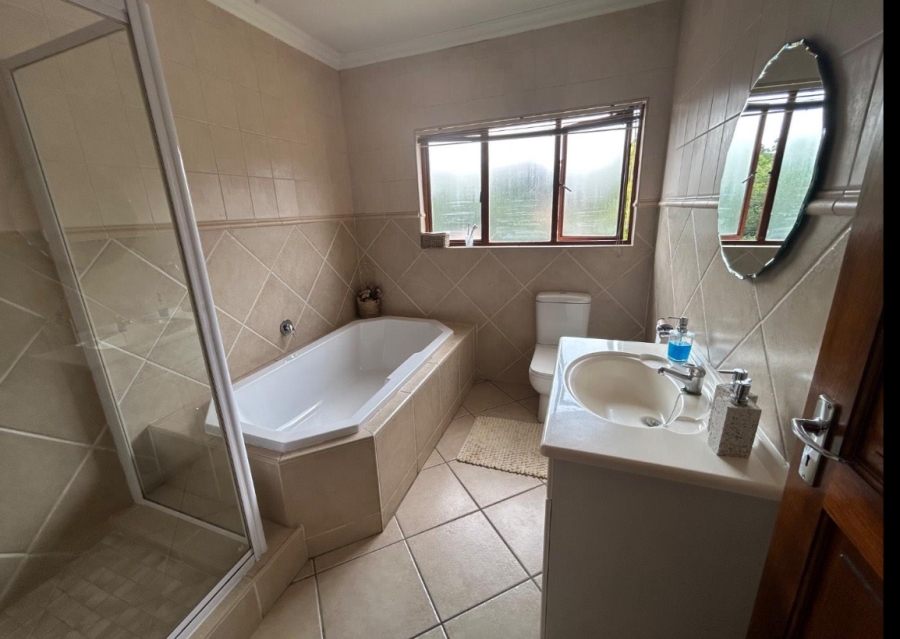 To Let 3 Bedroom Property for Rent in Mulbarton Gauteng