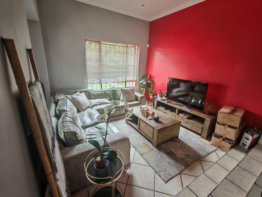 To Let 3 Bedroom Property for Rent in Mulbarton Gauteng