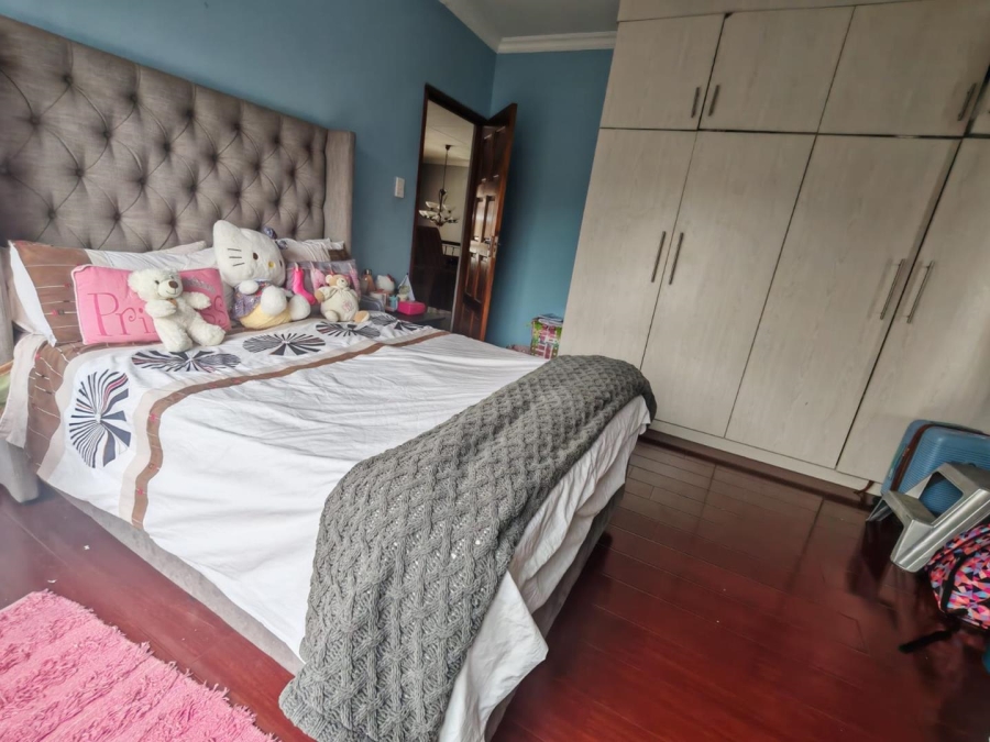 To Let 3 Bedroom Property for Rent in Mulbarton Gauteng