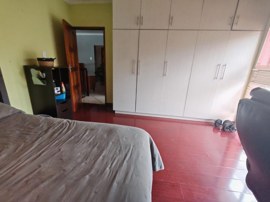 To Let 3 Bedroom Property for Rent in Mulbarton Gauteng