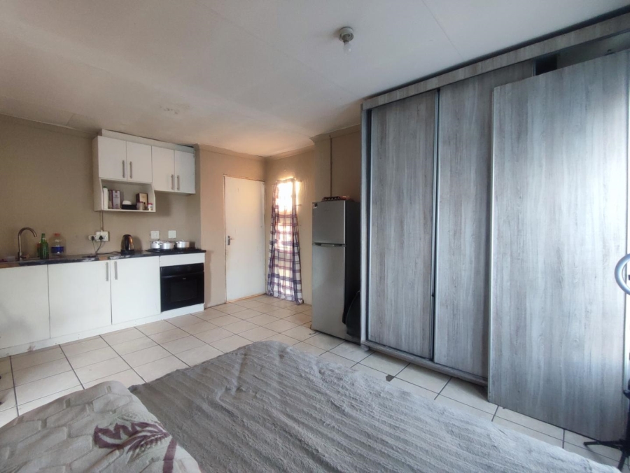 5 Bedroom Property for Sale in Cosmo City Gauteng