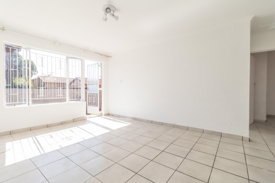 2 Bedroom Property for Sale in Radiokop Gauteng