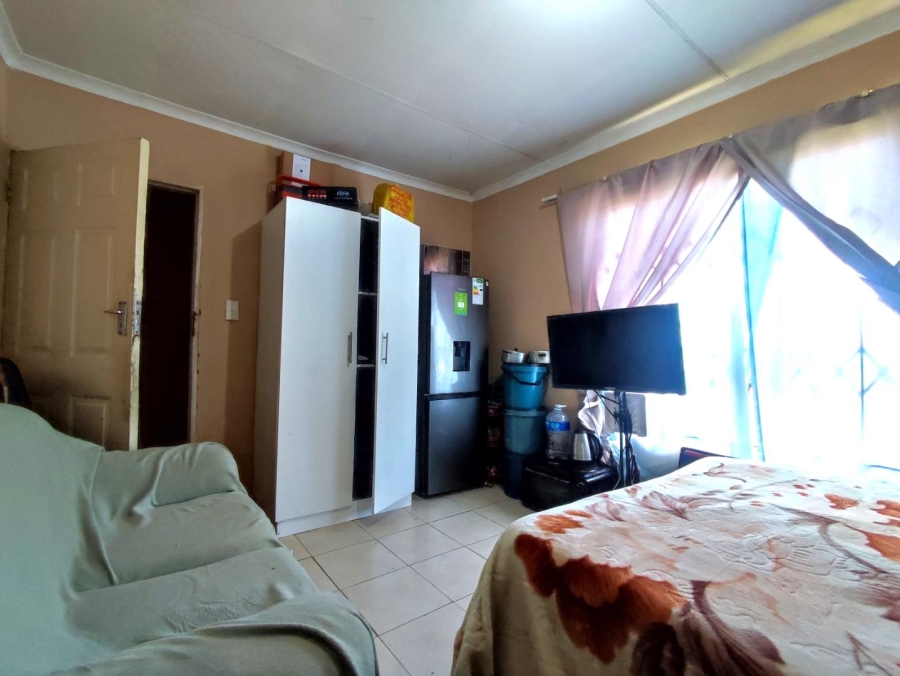 5 Bedroom Property for Sale in Cosmo City Gauteng