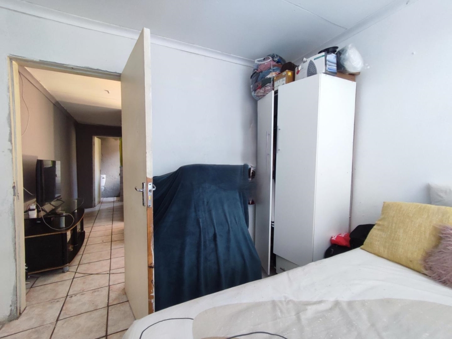 5 Bedroom Property for Sale in Cosmo City Gauteng