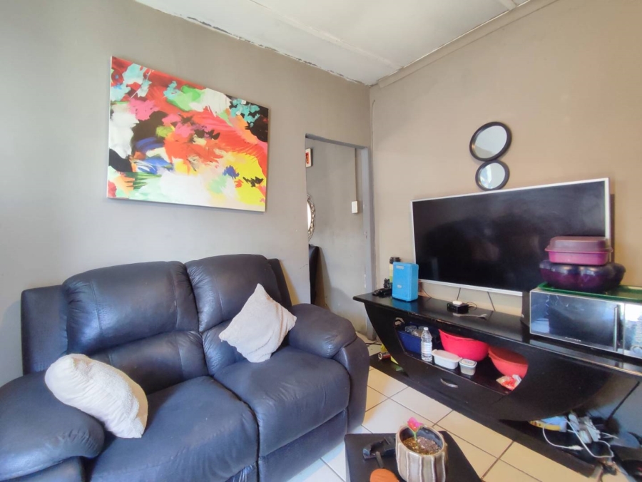 5 Bedroom Property for Sale in Cosmo City Gauteng