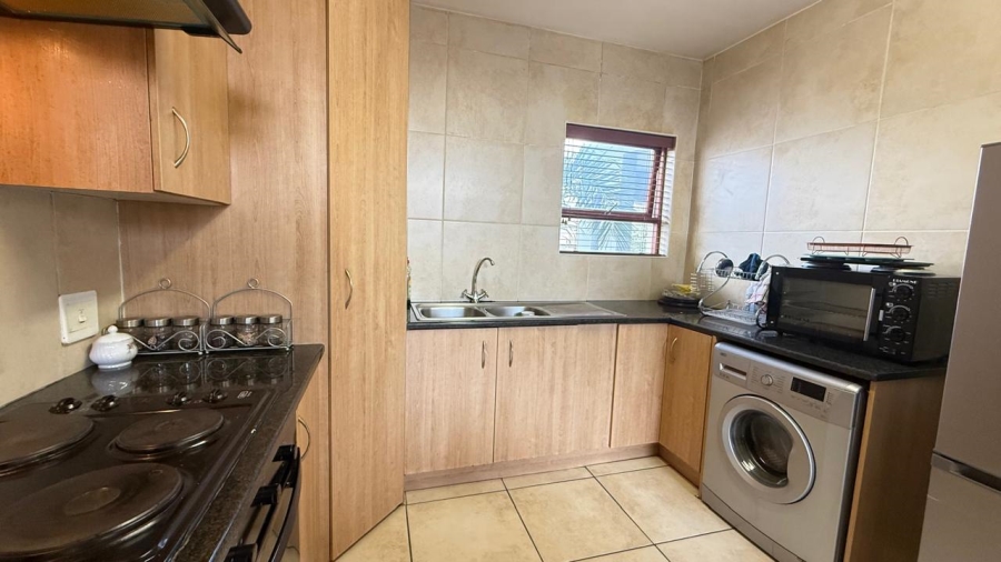 3 Bedroom Property for Sale in Noordheuwel Gauteng