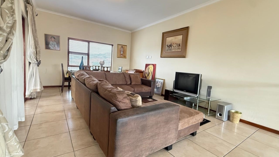 3 Bedroom Property for Sale in Noordheuwel Gauteng
