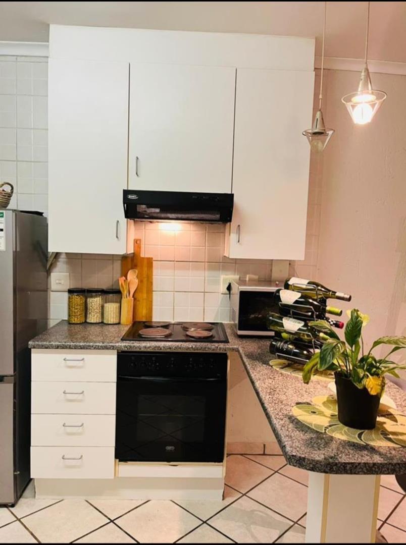 1 Bedroom Property for Sale in Sunninghill Gauteng