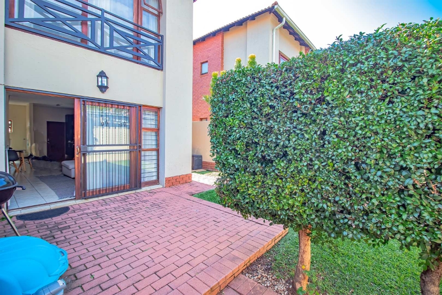 2 Bedroom Property for Sale in Pretorius Park Gauteng