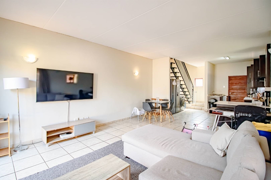 2 Bedroom Property for Sale in Pretorius Park Gauteng