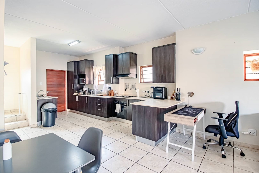 2 Bedroom Property for Sale in Pretorius Park Gauteng