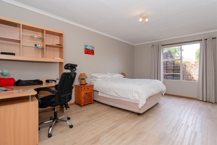 3 Bedroom Property for Sale in Pomona Gauteng