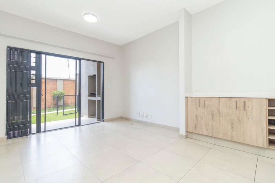 To Let 2 Bedroom Property for Rent in Kyalami Gauteng