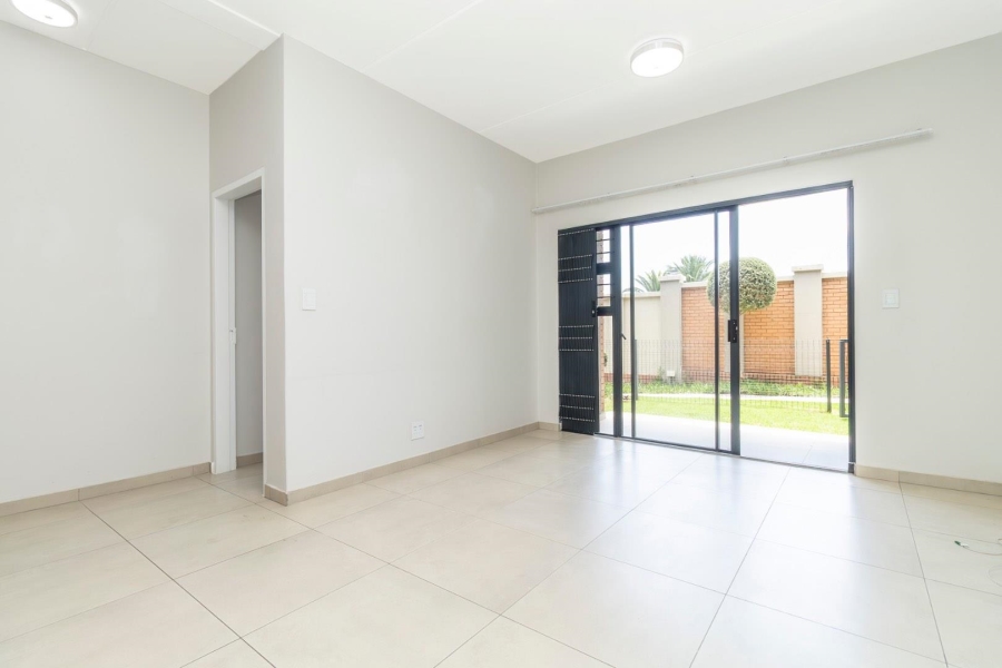 To Let 2 Bedroom Property for Rent in Kyalami Gauteng