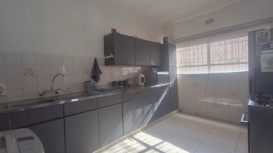 3 Bedroom Property for Sale in Gosforth Park Gauteng