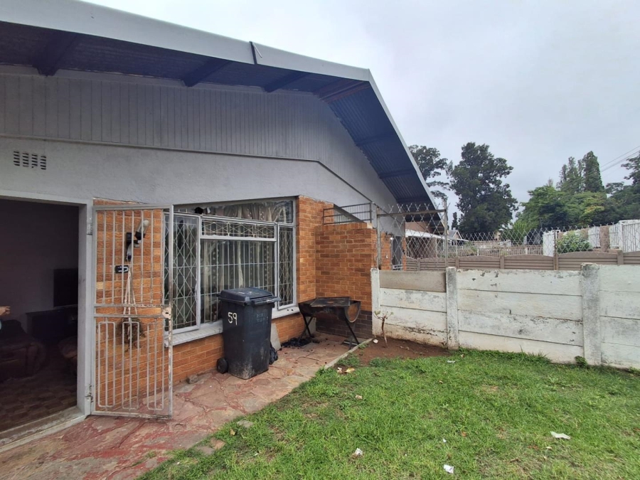 To Let 3 Bedroom Property for Rent in Turffontein Gauteng