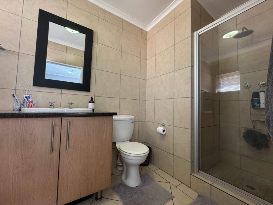 2 Bedroom Property for Sale in Meyersdal Gauteng