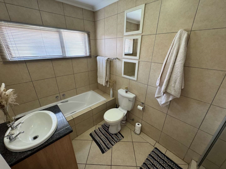 2 Bedroom Property for Sale in Meyersdal Gauteng