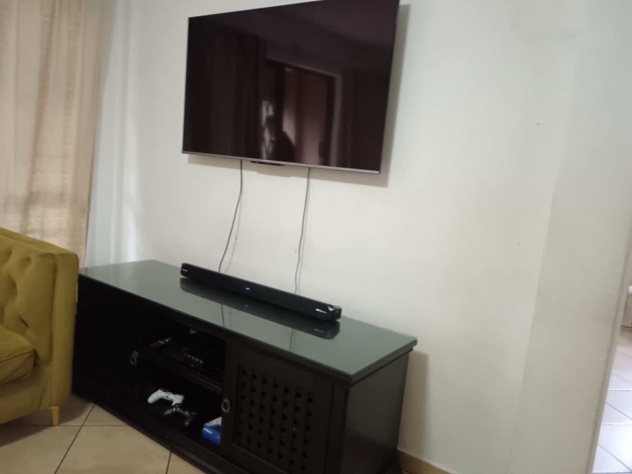 2 Bedroom Property for Sale in Jansenpark Gauteng