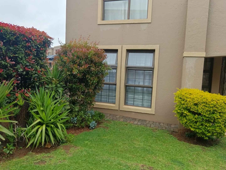 2 Bedroom Property for Sale in Jansenpark Gauteng