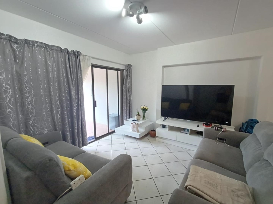 To Let 3 Bedroom Property for Rent in Northwold Gauteng