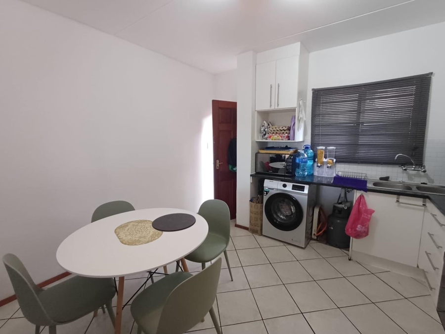 To Let 3 Bedroom Property for Rent in Northwold Gauteng