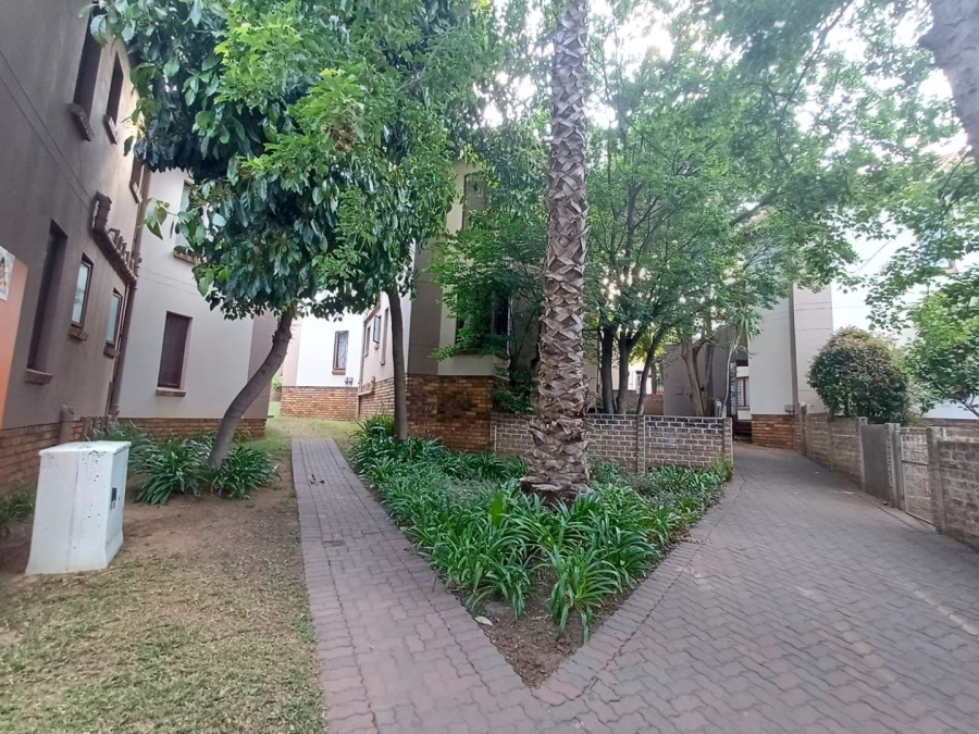 To Let 3 Bedroom Property for Rent in Northwold Gauteng