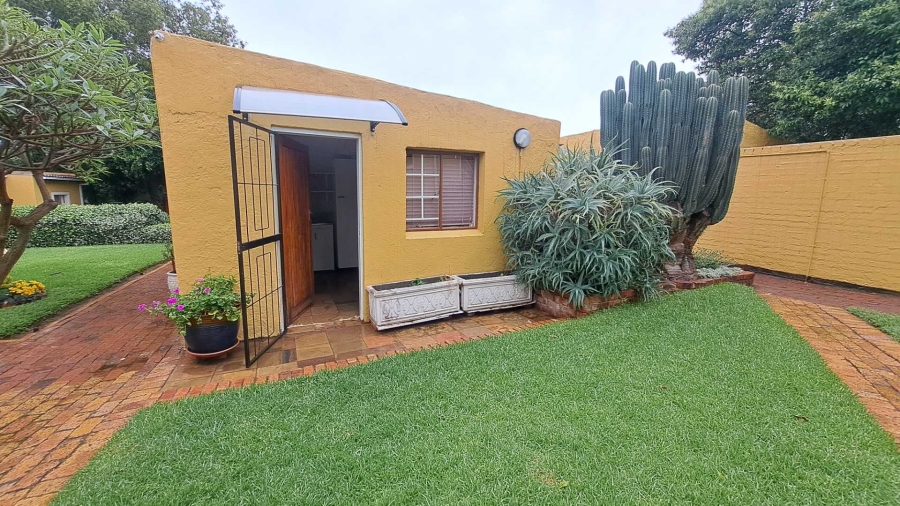 To Let 1 Bedroom Property for Rent in Ferndale Gauteng