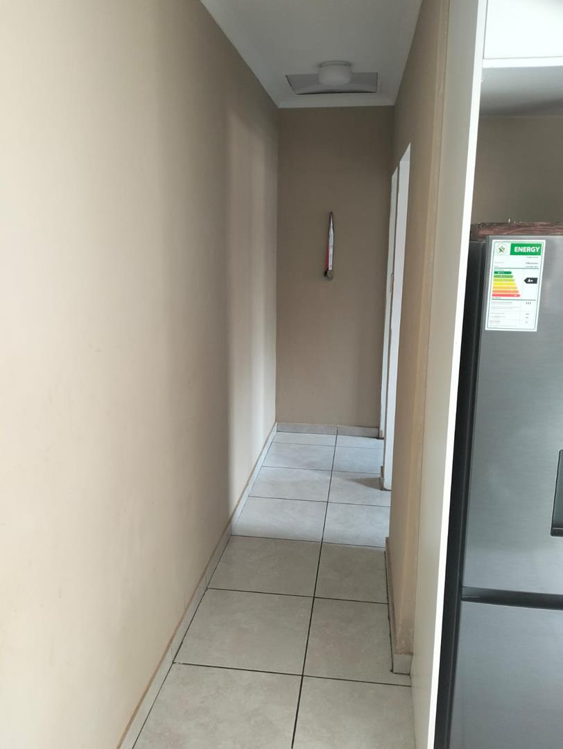 3 Bedroom Property for Sale in Clayville Gauteng