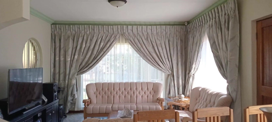 3 Bedroom Property for Sale in Eersterust Gauteng