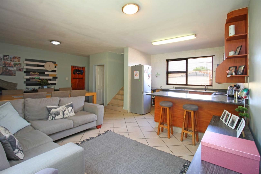 3 Bedroom Property for Sale in Greenhills Gauteng