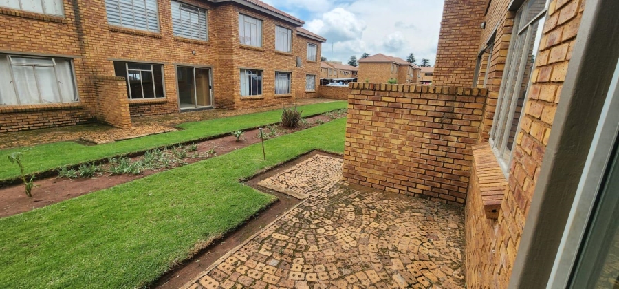 1 Bedroom Property for Sale in Krugersrus Gauteng