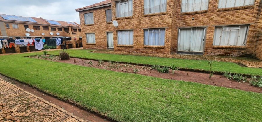 1 Bedroom Property for Sale in Krugersrus Gauteng