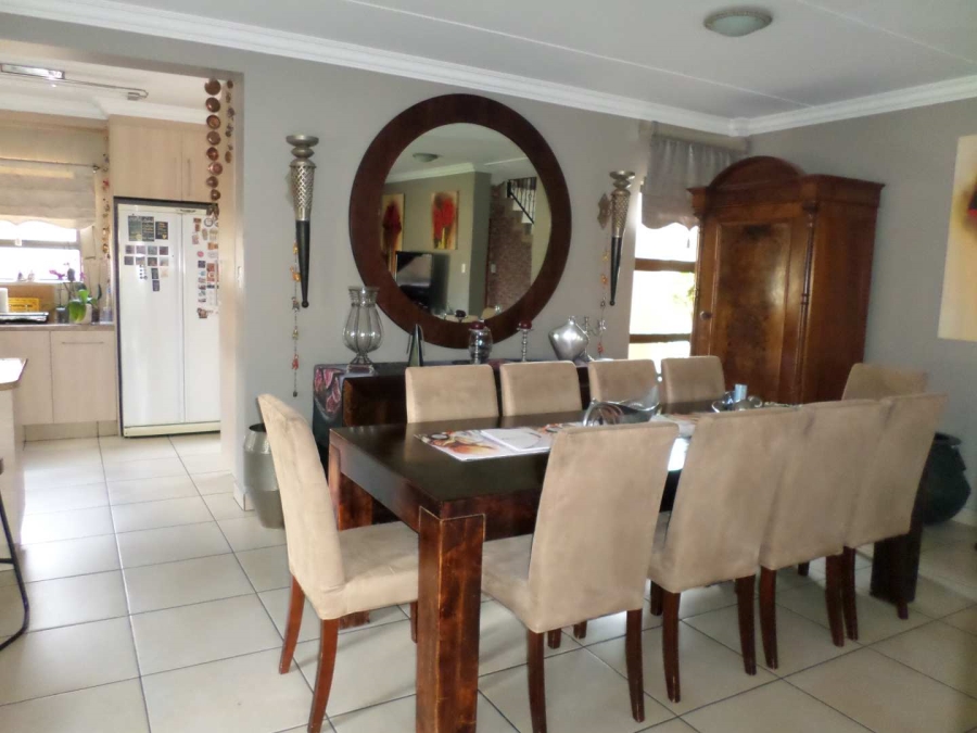 3 Bedroom Property for Sale in Brentwood Gauteng