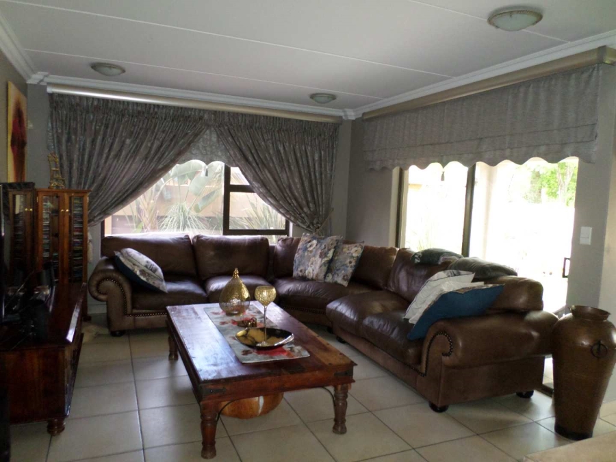 3 Bedroom Property for Sale in Brentwood Gauteng