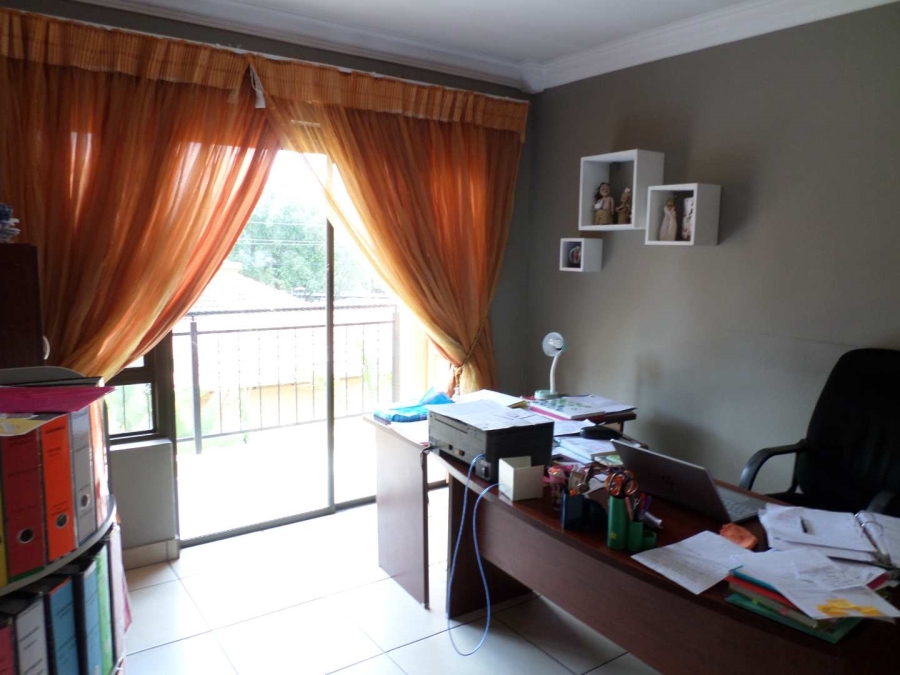 3 Bedroom Property for Sale in Brentwood Gauteng